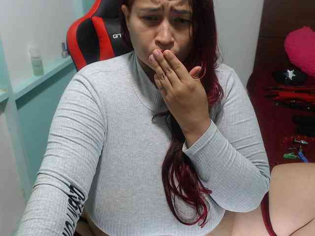 CamilaSexHot webcam