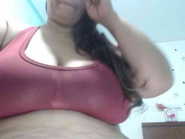 CamilaSexHot webcam