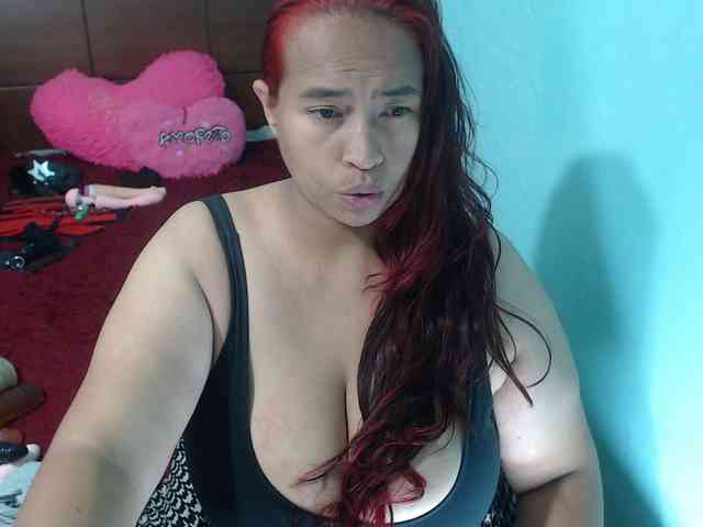 CamilaSexHot webcam