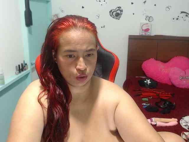 CamilaSexHot webcam