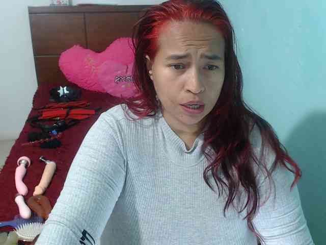 CamilaSexHot webcam