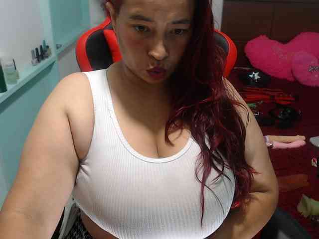 CamilaSexHot webcam