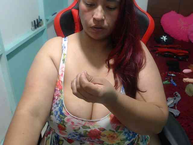 CamilaSexHot webcam