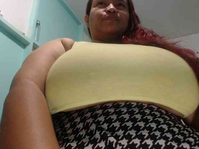 CamilaSexHot webcam