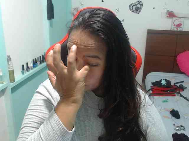 CamilaSexHot webcam