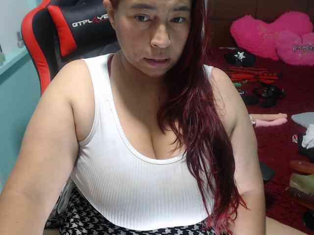 CamilaSexHot webcam