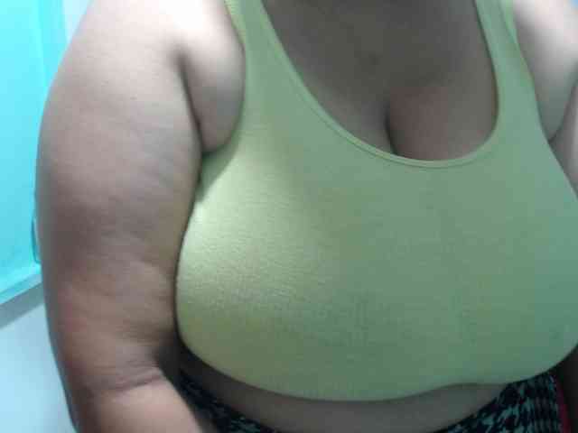 CamilaSexHot Live Webcam on BongaCams