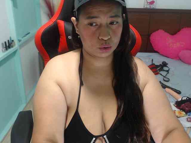 CamilaSexHot webcam