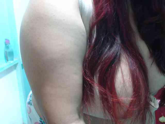 CamilaSexHot webcam