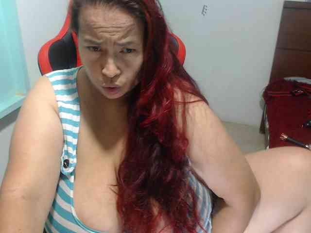 CamilaSexHot's webcam live show