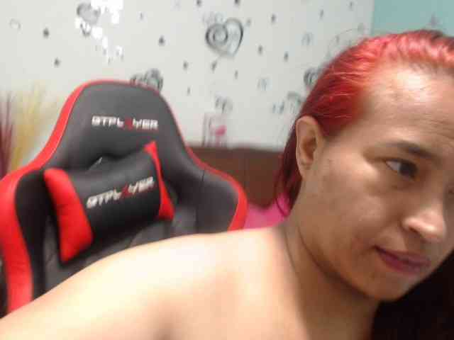CamilaSexHot webcam