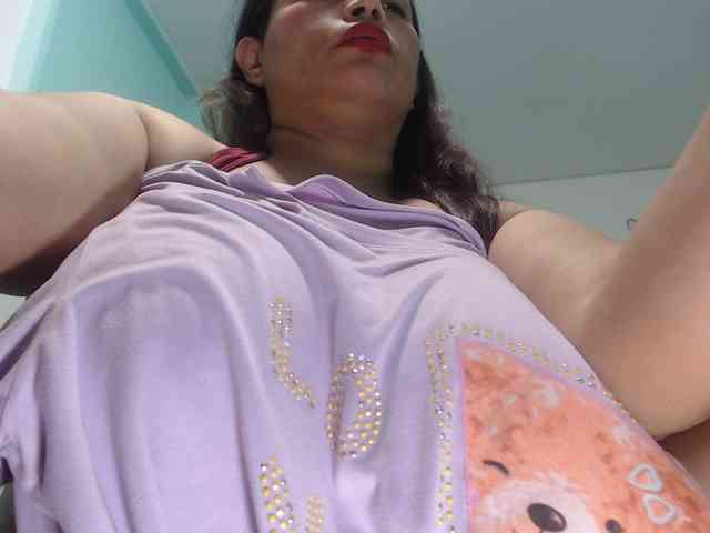 CamilaSexHot webcam