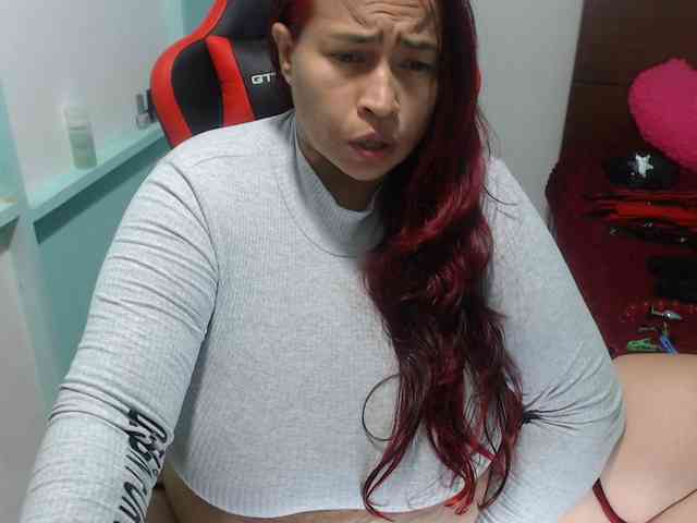 CamilaSexHot webcam