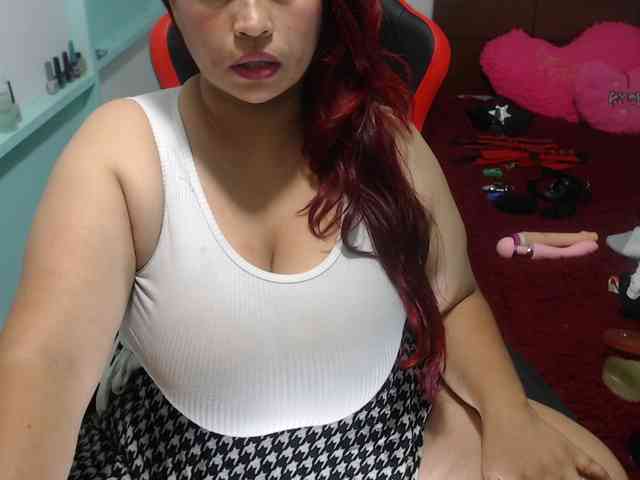 CamilaSexHot webcam