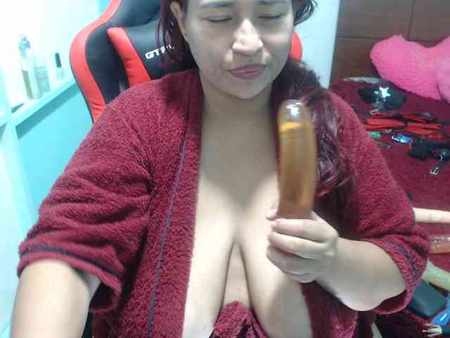 CamilaSexHot webcam