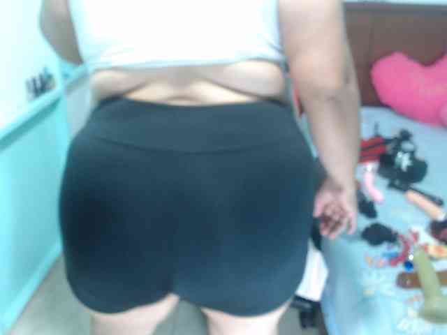 CamilaSexHot webcam