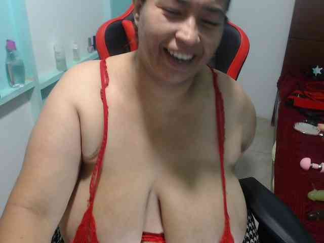 CamilaSexHot webcam