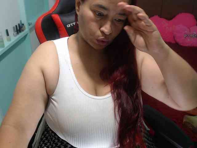 CamilaSexHot webcam