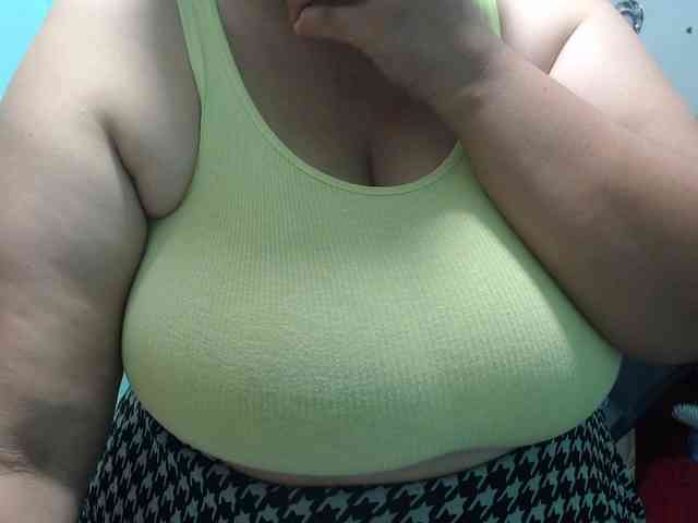 CamilaSexHot webcam