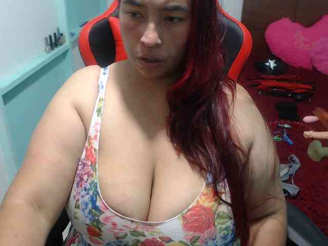 CamilaSexHot webcam