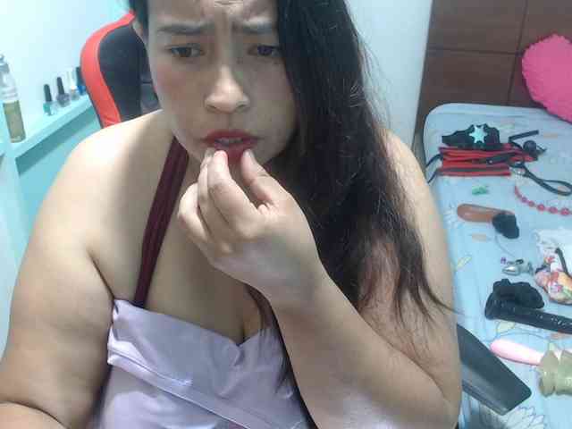 CamilaSexHot webcam