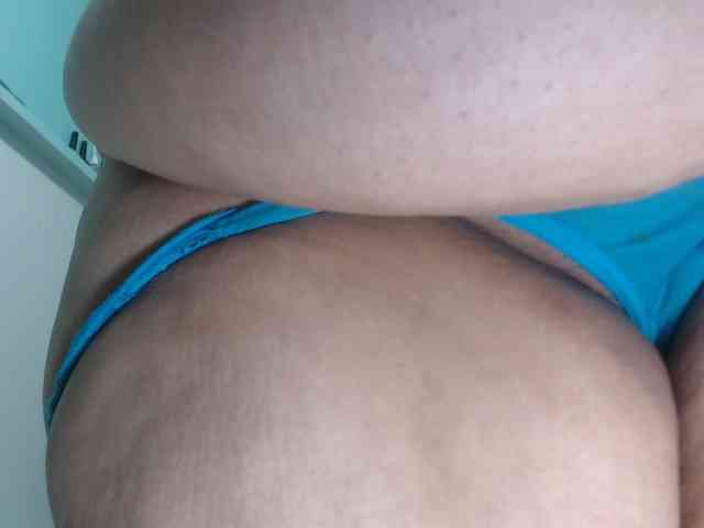 CamilaSexHot webcam