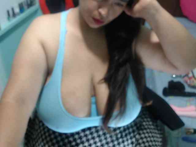 CamilaSexHot webcam