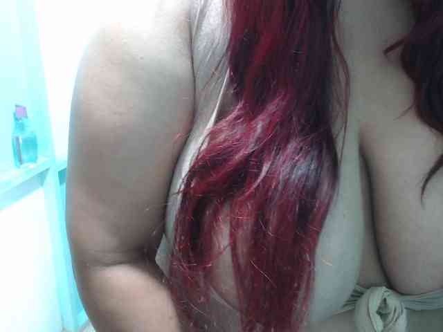 CamilaSexHot webcam