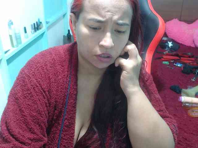 CamilaSexHot webcam