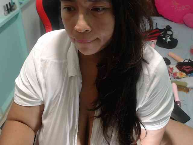 CamilaSexHot webcam