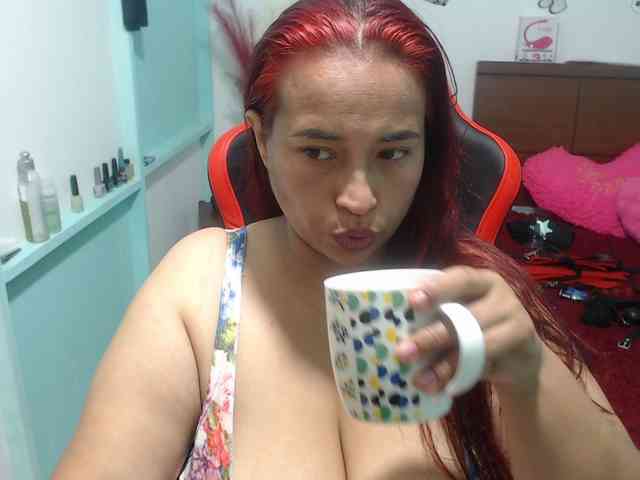 CamilaSexHot webcam