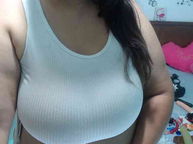 CamilaSexHot webcam