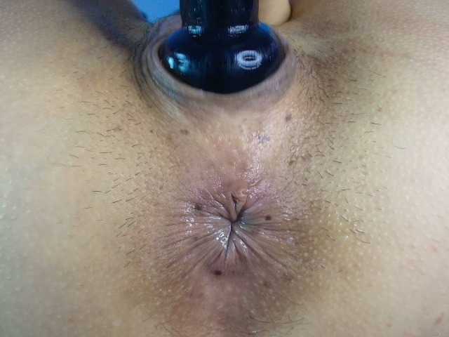 HottCandy21's BongaCams show and profile