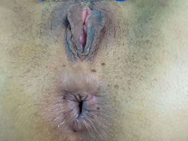 HottCandy21's BongaCams show and profile