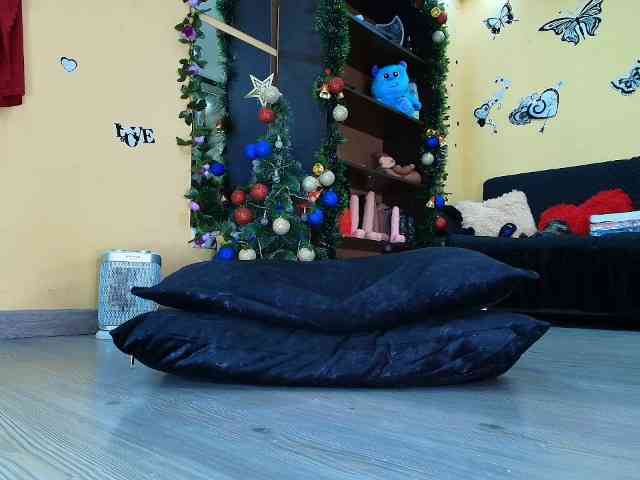 HottCandy21 HottCandy21