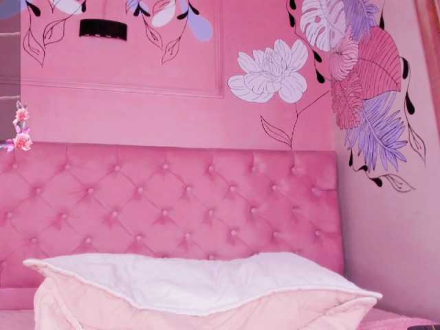 Ilenahea's BongaCams show and profile