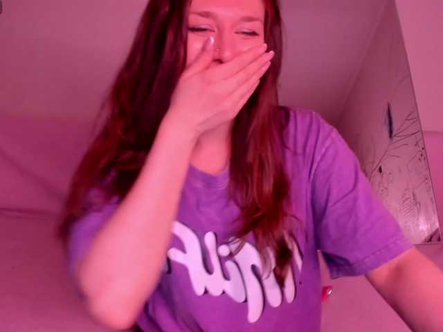 FoxyAlisa's BongaCams show and profile