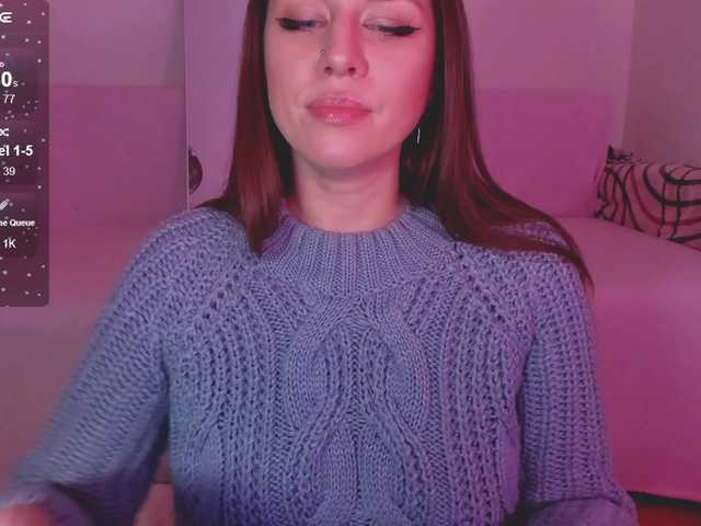 FoxyAlisa's BongaCams show and profile