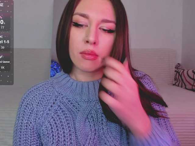 FoxyAlisa's BongaCams show and profile