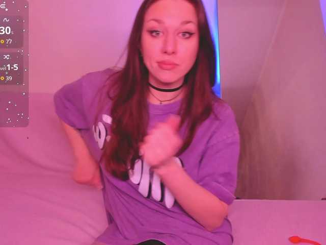 FoxyAlisa's BongaCams show and profile