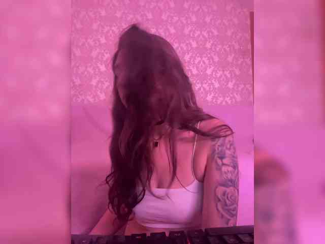 FoxyAlisa webcam