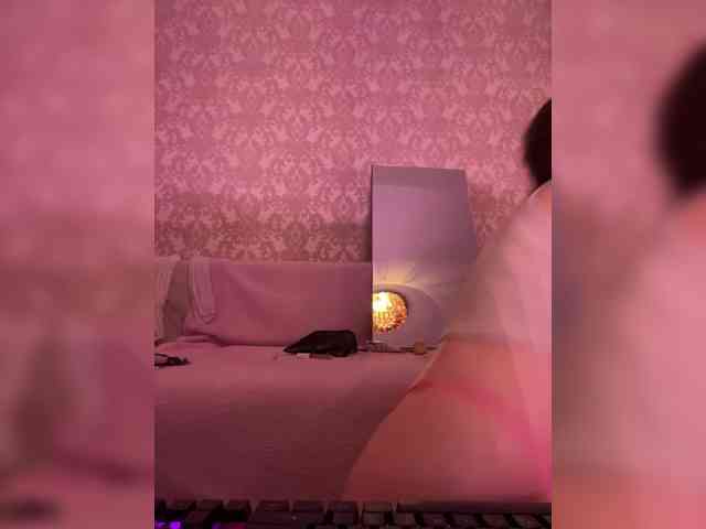 FoxyAlisa webcam