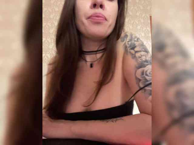 nude striptease FoxyAlisa