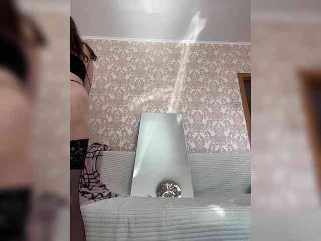 FoxyAlisa webcam
