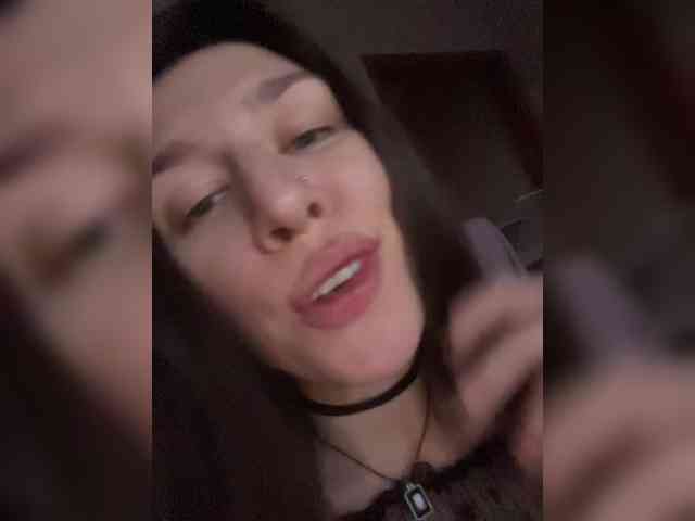 FoxyAlisa webcam