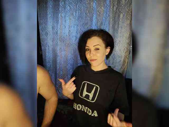 AnnaidRotkivv Live Webcam on BongaCams