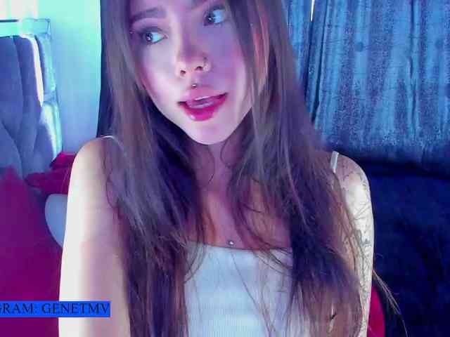 Roxanne-tay bongacams