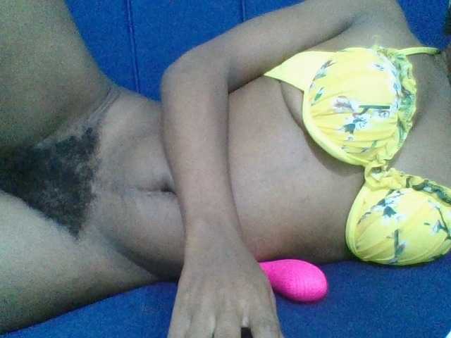 Minlavine's BongaCams show and profile