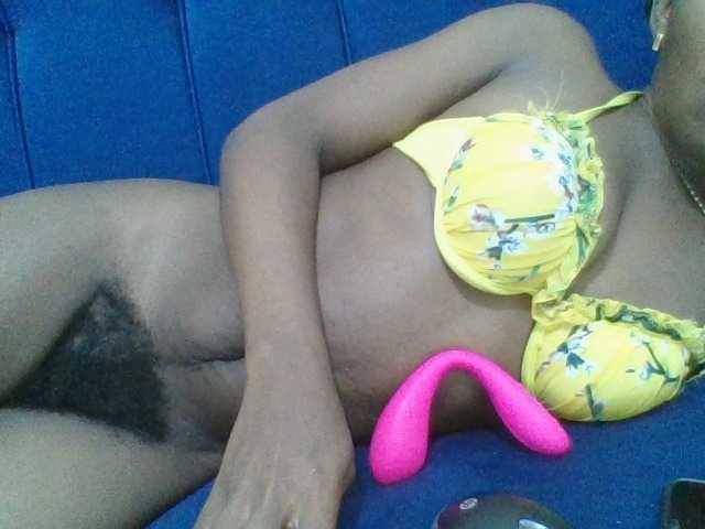 Minlavine's BongaCams show and profile