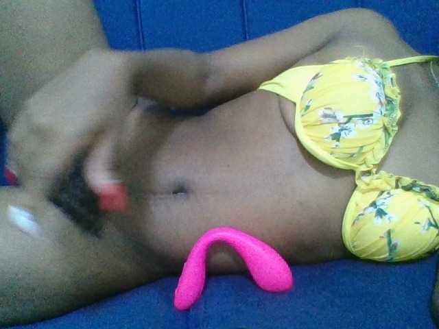 Minlavine's BongaCams show and profile